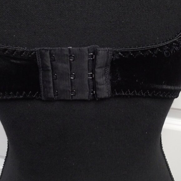 Lily of France Size 36B Black - Picture 5 of 7